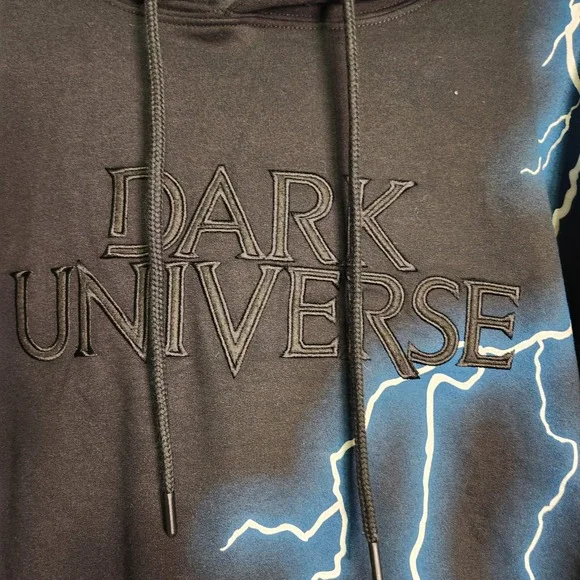 Dark Universe Universal Studios Mens Lightning Bolt Hoodie Black Size L - Picture 2 of 7